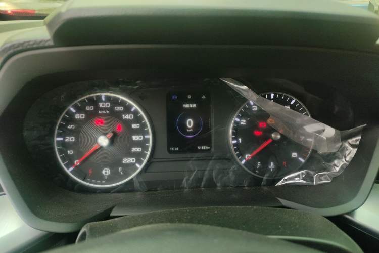 Used MG 5 2021 180 DVVT Manual Youth Luxury Edition