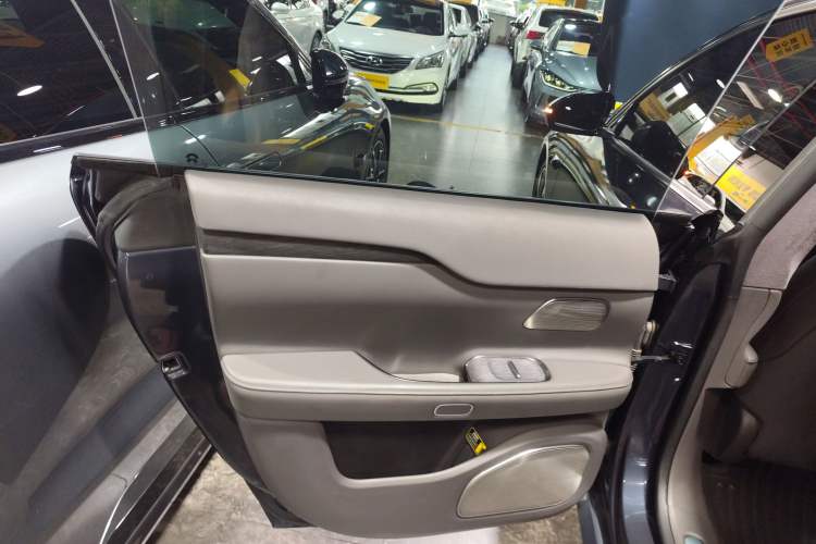 Used Nio ET7 2022 100 kWh
