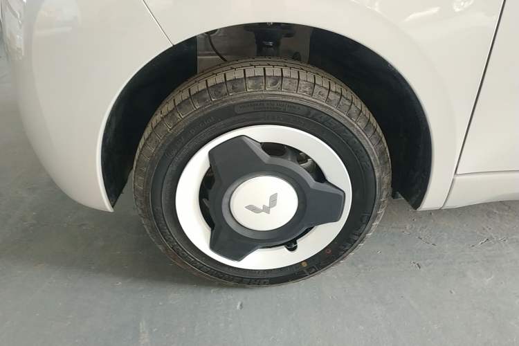 Used Wuling Hongguang MINIEV 2024 3rd Generation 215km Youth Edition
