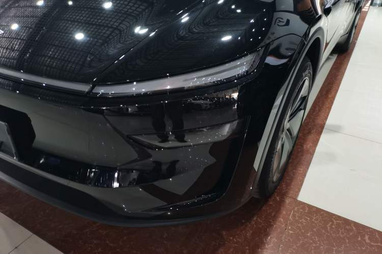 Used Tesla Model Y 2026 Rear-Drive Model