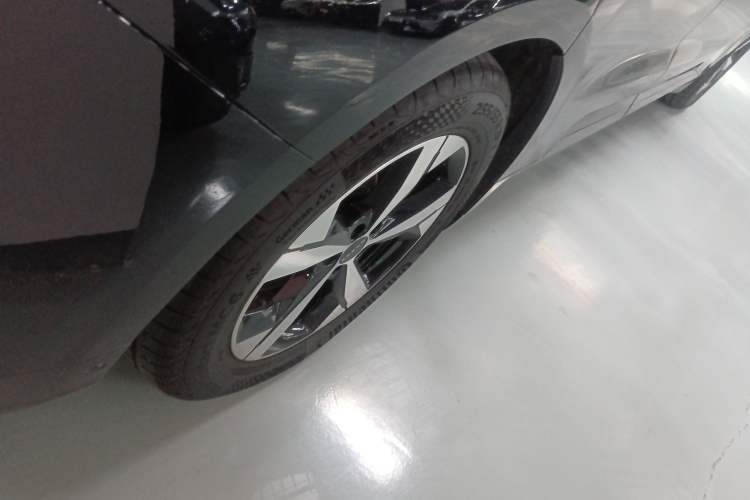 Used Zeekr 001 2023 WE Edition 100 kWh
