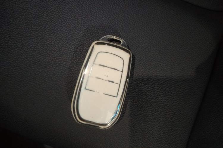 Used Toyota Venza 2023 2.0L CVT Two-Wheel Drive Luxury Edition
