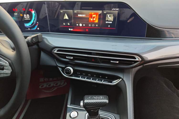 Used Changan Eado 2020 PLUS Blue Whale NE 1.4T GDI DCT Prestige Model