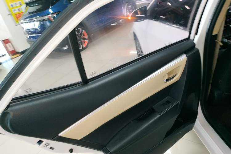 Used Toyota Corolla 2017 Revised Version 1.2T S-CVT GL
