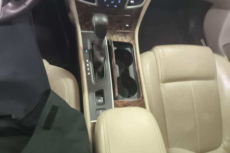 Used Buick LaCrosse 2013 2.4L SIDI Leading Comfort Version
