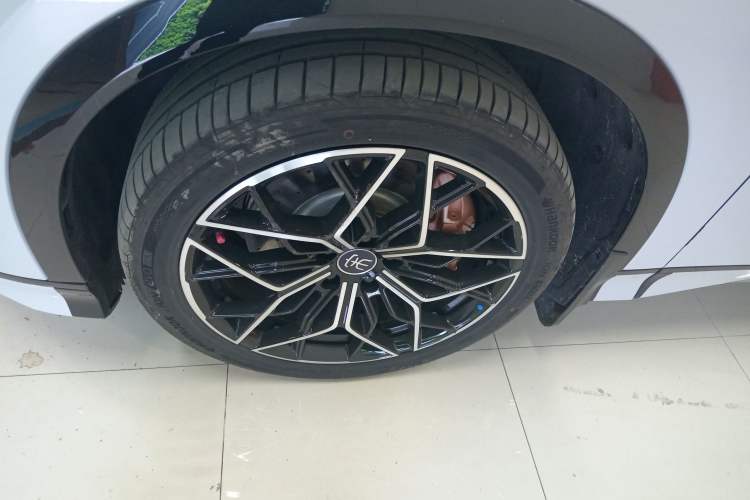 Used BYD Song L EV 2025 602 km All-Wheel Drive Intelligent Driving Version