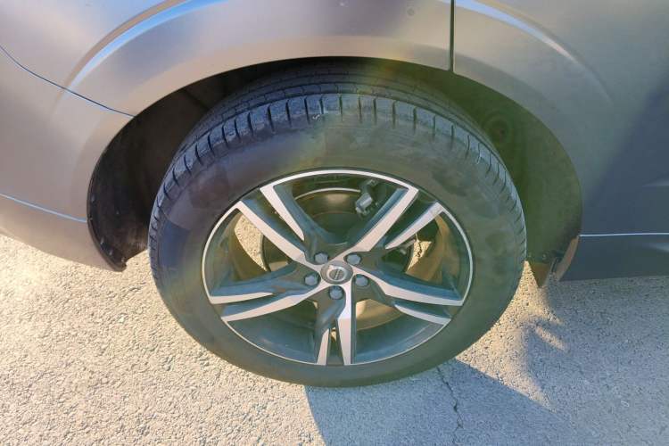 Used Volvo XC60 2018 T5 4x4 Smart & Sporty Edition