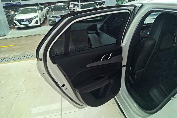 Used Lynk & Co 03 2021 2.0TD Automatic Trendy Champion Edition
