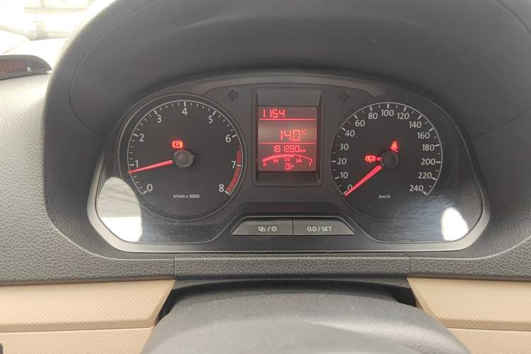 Used Volkswagen Jetta 2015 Value Edition 1.6L Manual Fashionable Style