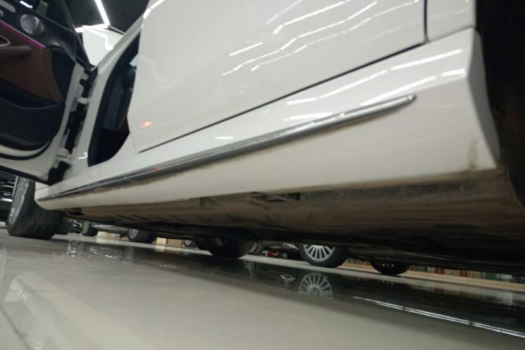 Used Mercedes-Benz E-Class 2021 E 300 L Sport Luxury Edition
