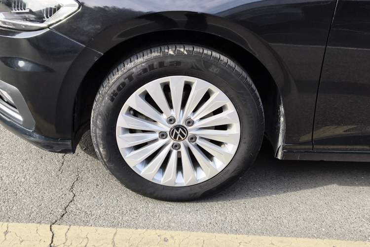 Used Volkswagen Lavida 2022 1.5L Automatic Comfort Edition