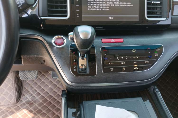 Used Honda Elysion 2016 2.4L Style Edition
