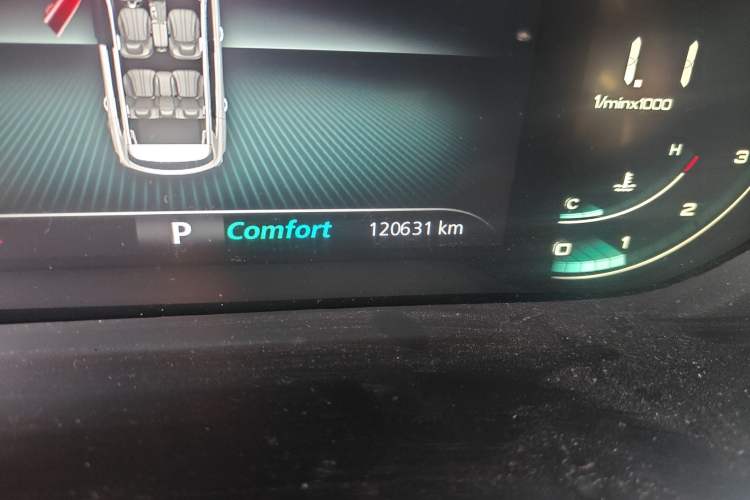 Used Roewe RX5 MAX 2019 300TGI Automatic 4G Connect Luxury Edition
