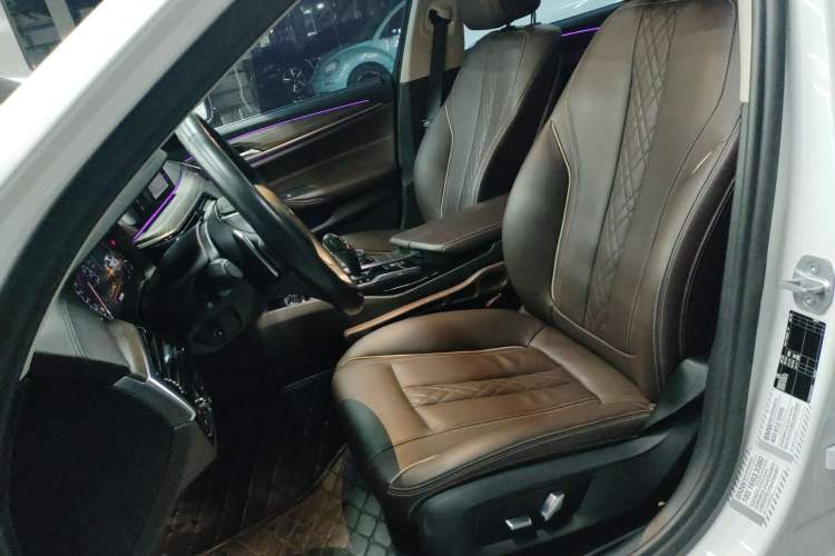 Used BMW 5 Series 2019 530Li Leading Model Luxury Package
