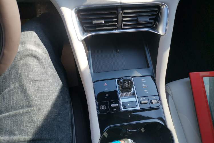 Used BYD Song PLUS New Energy 2025 DM-i Intelligent Driving 112KM Prestige Model