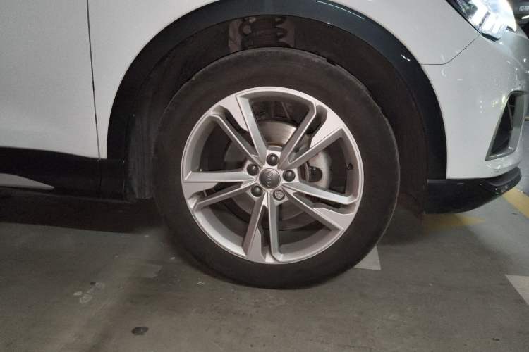 Used Audi Q3 2019 35 TFSI Fashionable and Elegant Model