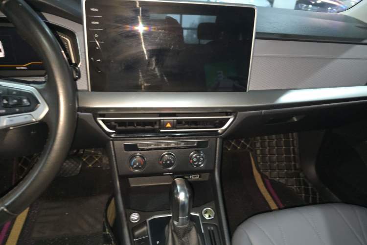 Used Volkswagen Lavida 2023 1.5L Automatic Full-Comfort Edition
