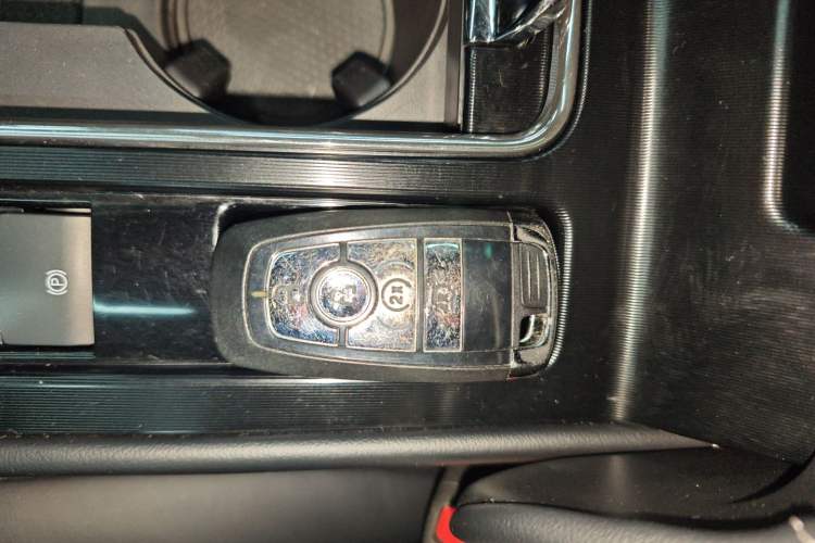 Used Lincoln Corsair 2022 2.0T Two-Wheel Drive Deluxe Edition
