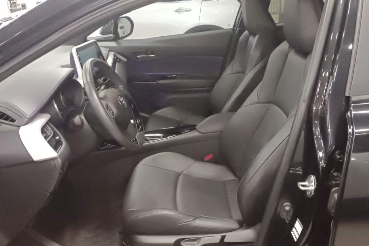 Used Toyota IZOA 2021 2.0L Yidong Edition