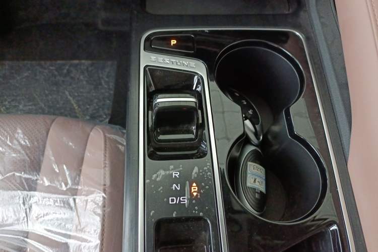 Used Bestune B70 2024 Dragon Edition 1.5T Leading Model
