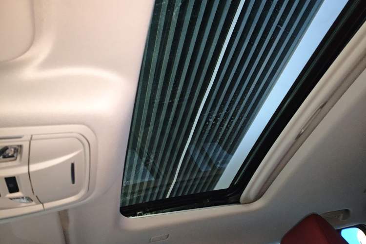 Used Tank 300 2025 2.0T Conqueror
