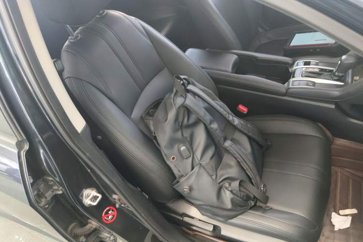 Used Honda Civic 2016 180TURBO CVT Comfort Version
