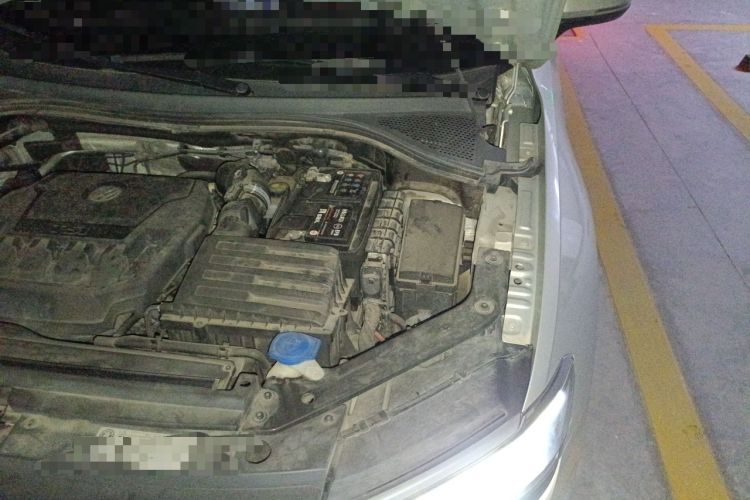 Used Volkswagen Tiguan L 2019 Revised 330TSI Automatic Two-Wheel Drive R-Line Flagship Edition China V Emission Standard
