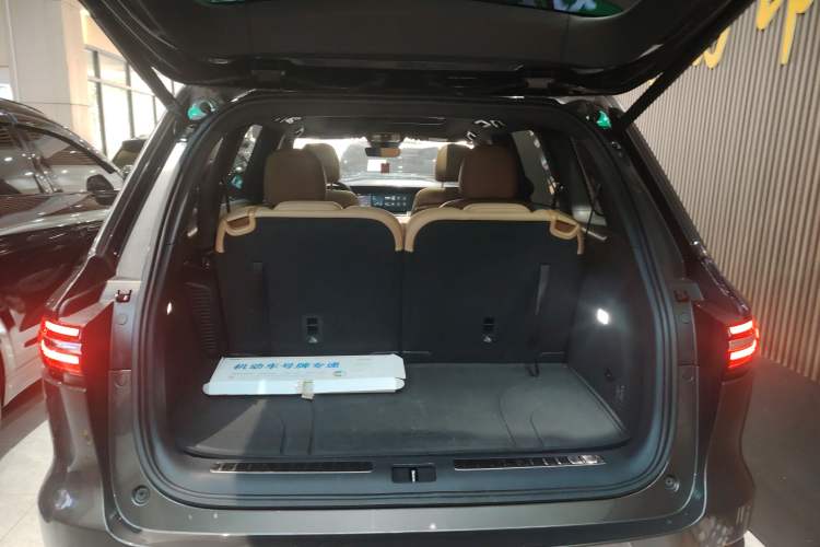 Used Li Auto ONE 2021 Extended-Range 6-Seater Version