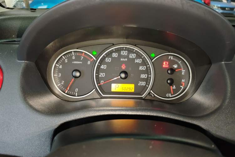 Used Suzuki Swift 2016 1.5L Automatic Fashionable Coolplay Edition