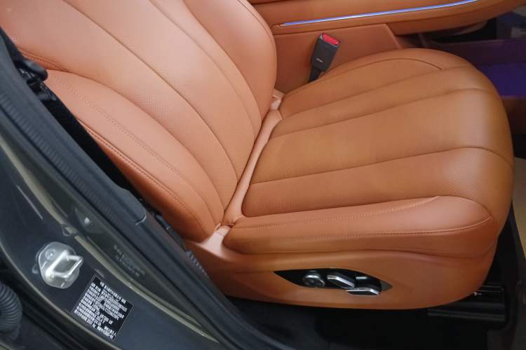 Used Hima AITO M7 2024 1.5T Intelligent Drive 4WD Ultra Version 5 Seats