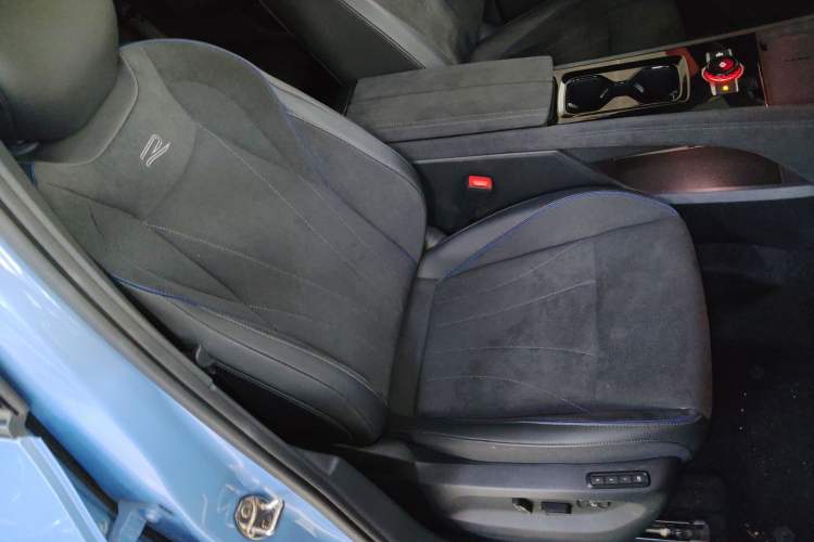 Used Volkswagen Tiguan L 2024 PRO 380TSI Four-Wheel Drive R-Line Prestige Edition
