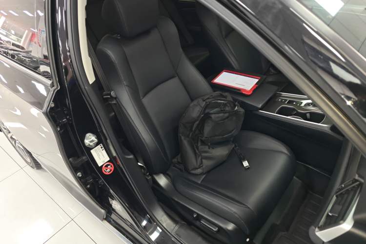 Used Honda Accord 2018 Rui Hybrid 2.0L Rui Ling Edition China VI
