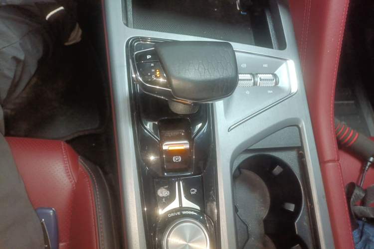 Used Changan CS75 PLUS 2022 1.5T Automatic Luxury Model