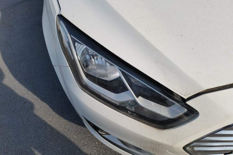 Used Ford Escort 2015 1.5L Automatic Fashion Model
