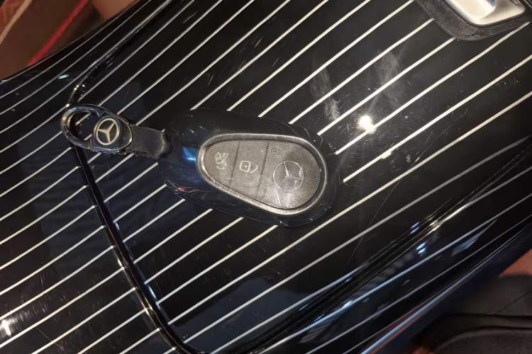 Used Mercedes-Benz GLC 2023 Refreshed GLC 300 L 4MATIC Dynamic Version 7-Seater