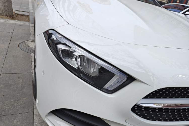 Used Mercedes-Benz A-Class 2021 A 200 L Sport Sedan Fashion Model