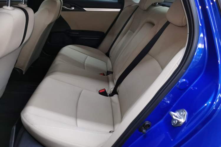 Used Honda Civic 2016 220TURBO CVT Luxury Edition