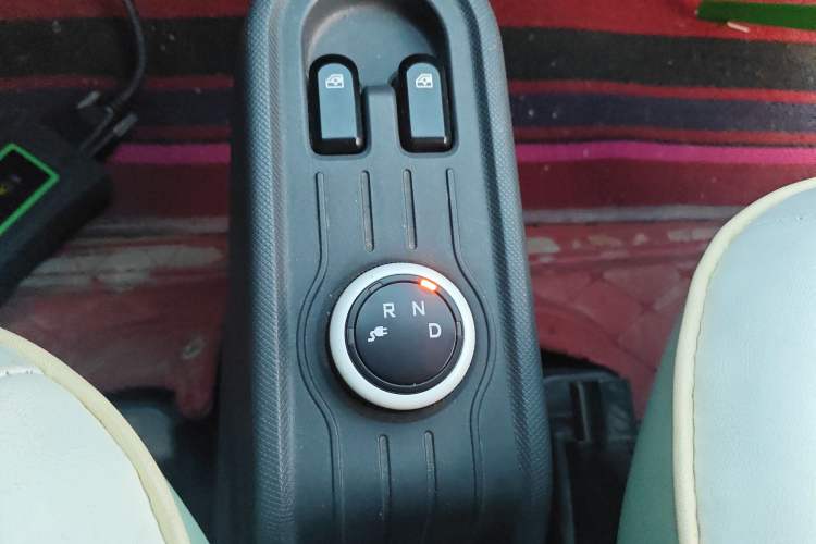 Used Wuling Hongguang MINIEV 2021 Macaron Premium Model – Lithium Iron Phosphate
