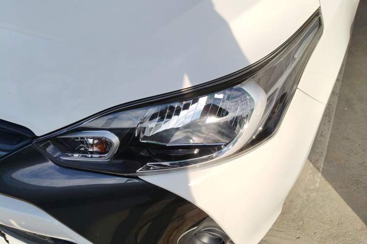 Used Toyota YARiS L 2022 1.5L CVT Leading PLUS Edition