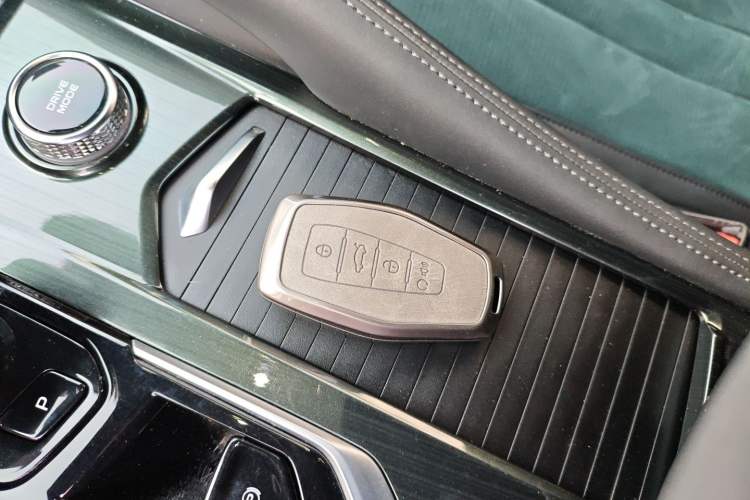 Used Geely Auto Monjaro L 2021 2.0TD High-Power Automatic All-Wheel-Drive Flagship Version
