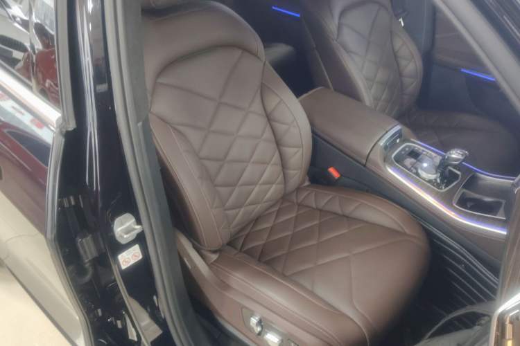 Used BMW X5 2022 Restyled xDrive 40Li M Sport Package
