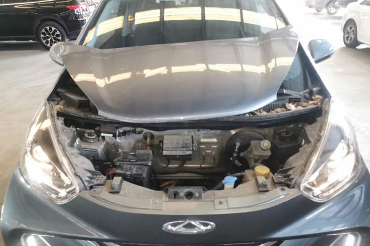 Used Chery Little Ant 2022 Sweet Pink Edition Half-Sugar Version Lithium Iron Phosphate 29.2 kWh 30 kW 301 km
