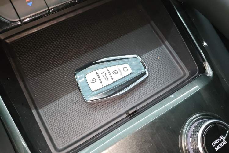 Used Geely Auto Monjaro L 2021 2.0TD DCT EVO Two-Wheel Drive Prestige Version