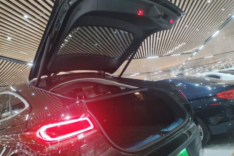 Used Mercedes-Benz GLE Coupe 2020 GLE 350 4MATIC Coupe SUV Fashion Model
