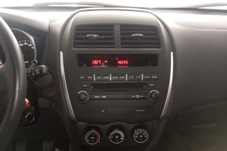 Used Mitsubishi ASX 2013 1.6L Manual Two-Wheel Drive Standard Edition