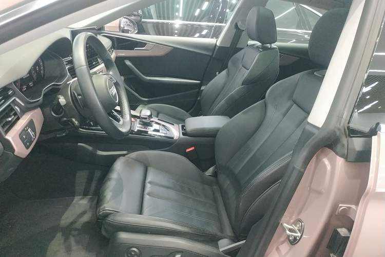 Used Audi A5 2023 Sportback 40 TFSI Fashionable and Dynamic Model
