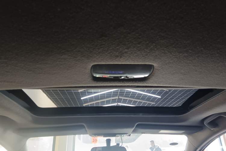 Used Honda Fit 2018 1.5L CVT Comfort Sunroof Version