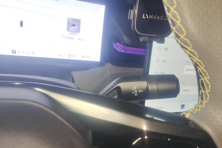 Used Lynk & Co 08 EM-P 2023 220km All-Wheel-Drive Performance Halo
