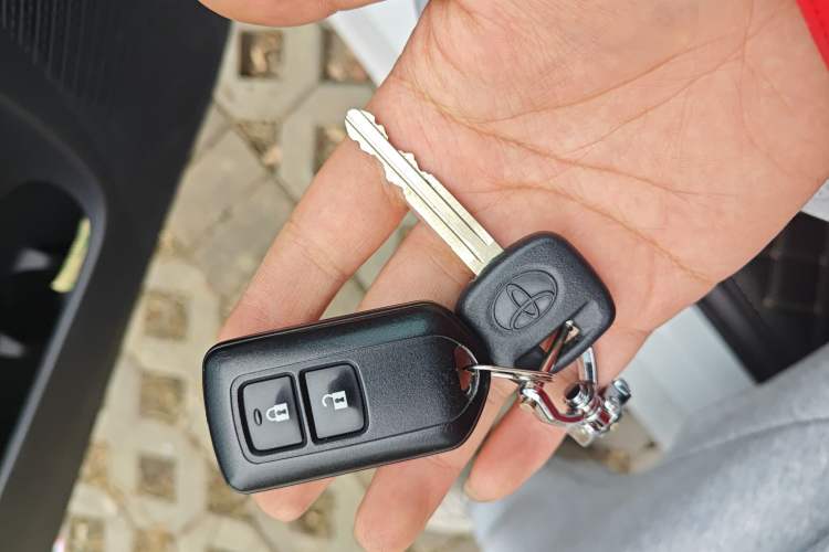 Used Toyota YARiS L Zhi Xian 2019 1.5E CVT Dynamic Edition China VI compliant