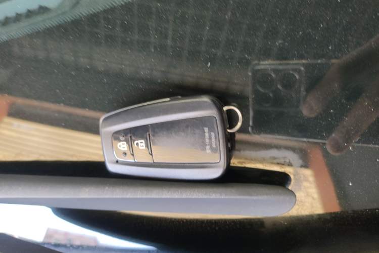 Used Toyota Wildlander 2022 2.0L CVT Two-Wheel Drive Luxury Edition
